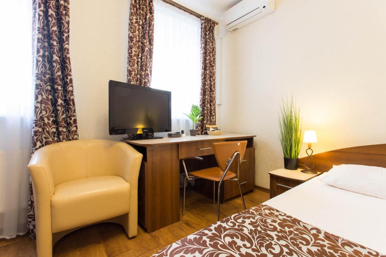 Excellent Studio Apartment In The Center - Kravtsova Lane 13B คาร์คิฟ ภายนอก รูปภาพ