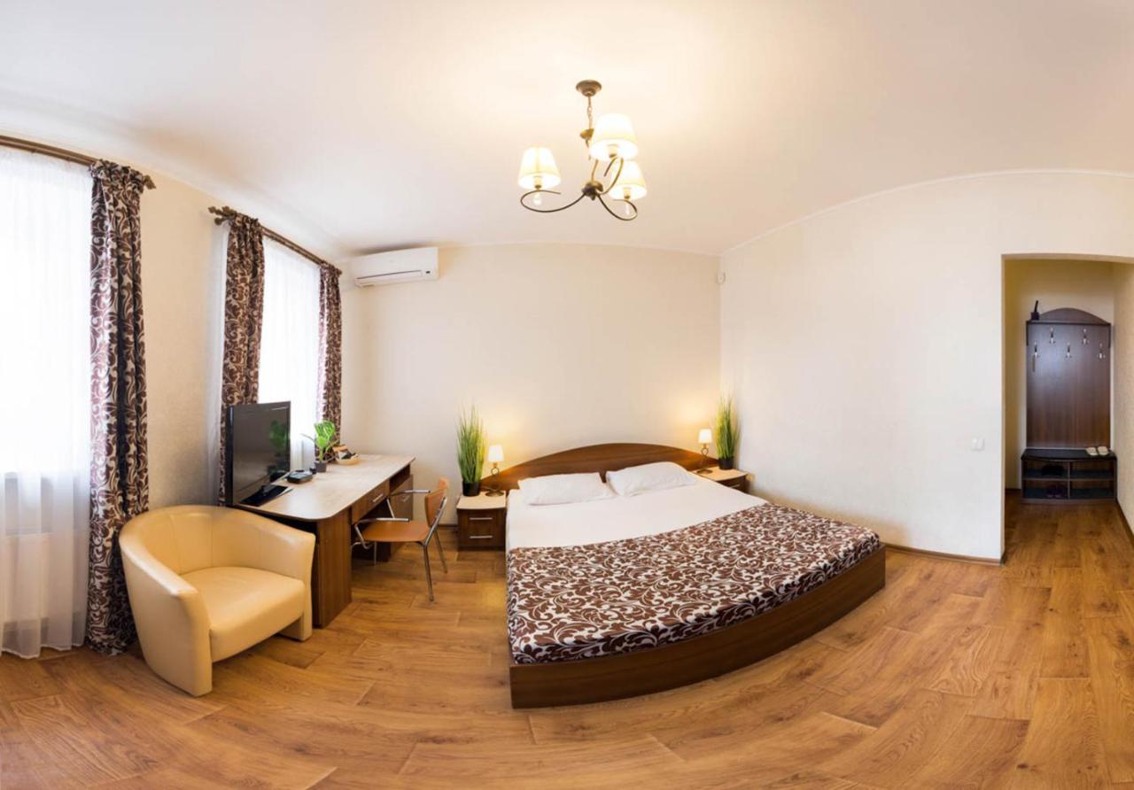 Excellent Studio Apartment In The Center - Kravtsova Lane 13B คาร์คิฟ ภายนอก รูปภาพ